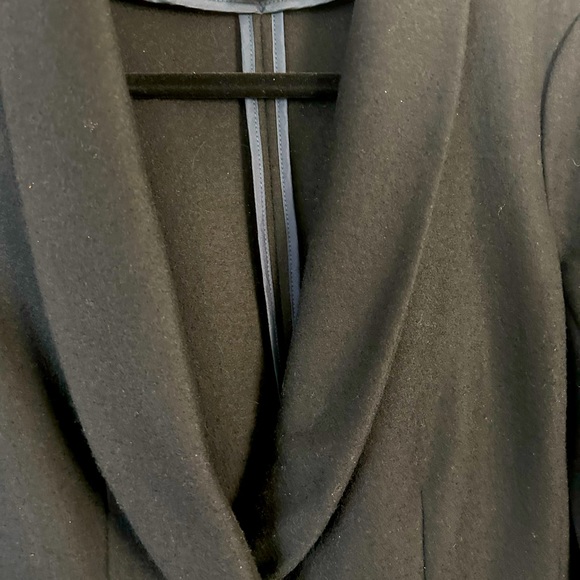 J Crew Black wool Blazer Jacket size 12 excellent condition.slimming silhouette - Picture 4 of 6